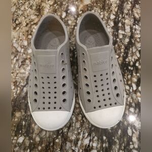 Native Kids Gray and White Slip-On Sneakers
